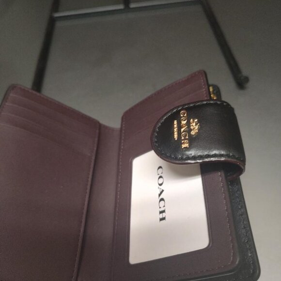 Coach Black Rose Wallet - Picture 5 of 9
